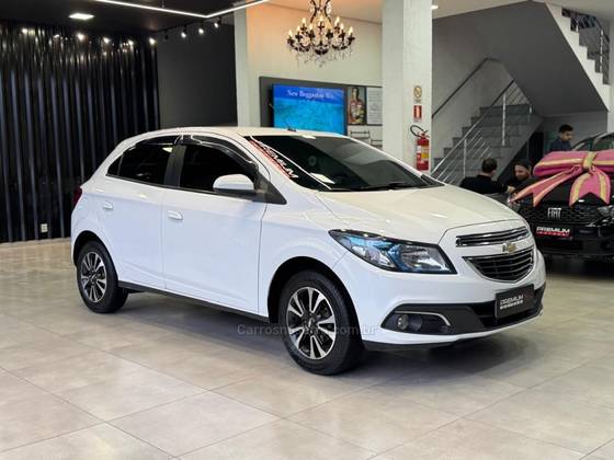 CHEVROLET ONIX 1.4 MPFI LTZ 8V FLEX 4P MANUAL